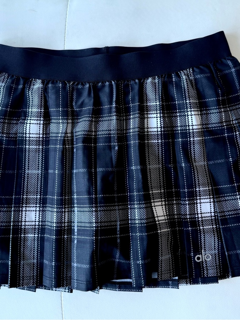 ALO Yoga Black and White Pleated Plaid Mini Skirt